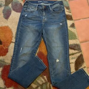 Old Navy rockstar midrise size 4 washed denim